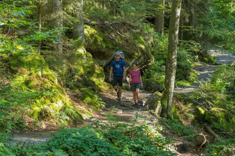 Familie_Wandern_Hochfall